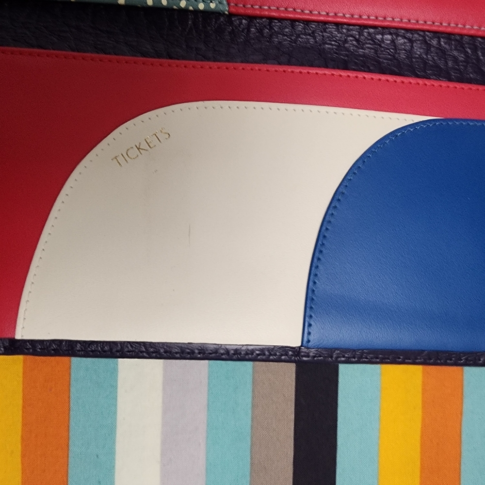 Radley London Passport wallet - Picture 11 of 15